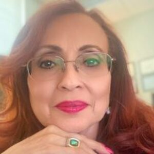 Profile photo of Evelyn Corona